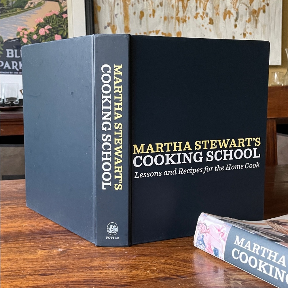 1st Edition & 1st Printing MARTHA STEWART Cooking School Cookbook Hardcover - Picture 4 of 14